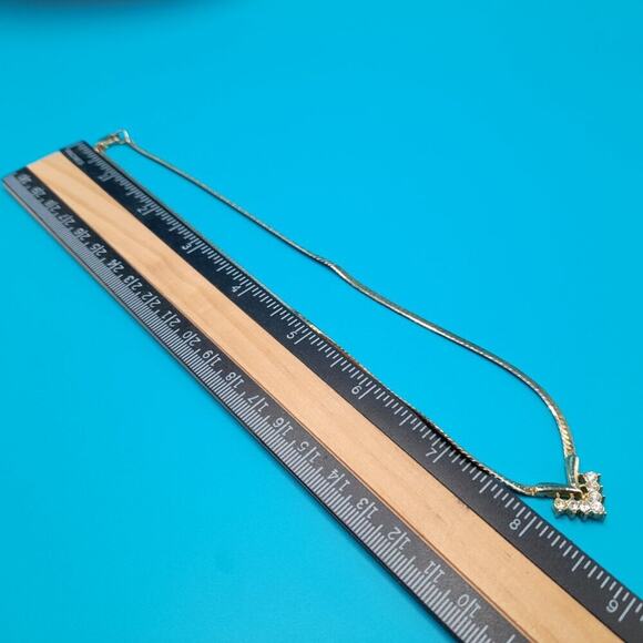 Vintage Rhinestone Choker Necklace, Clear Rhinestones, Herringbone Chain, 16 In - Picture 6 of 10